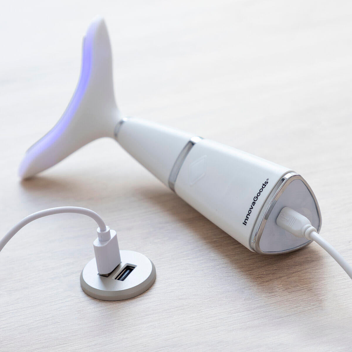 Reductor de Papada con Fototerapia, Termoterapia y Vibración